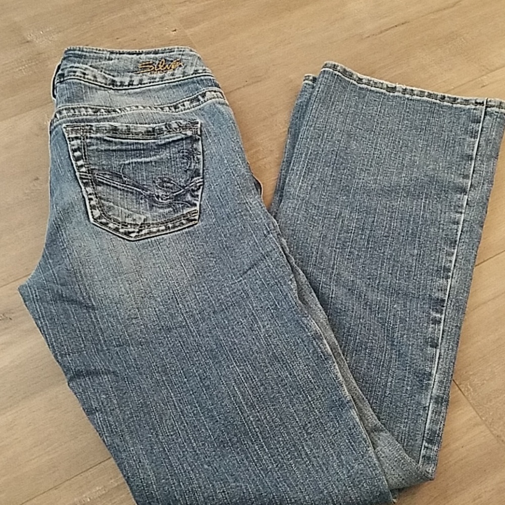 Silver Jeans Suki 26x30